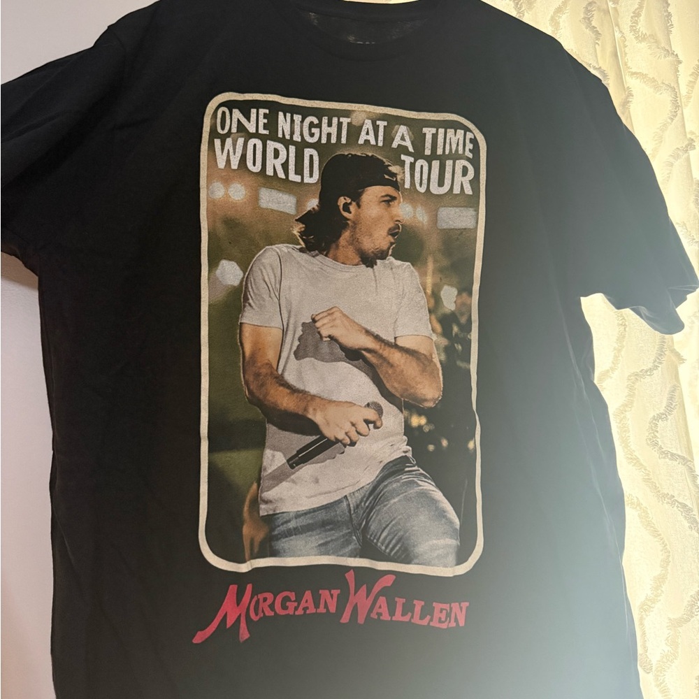 Morgan Wallen Black Tour T-Shirt